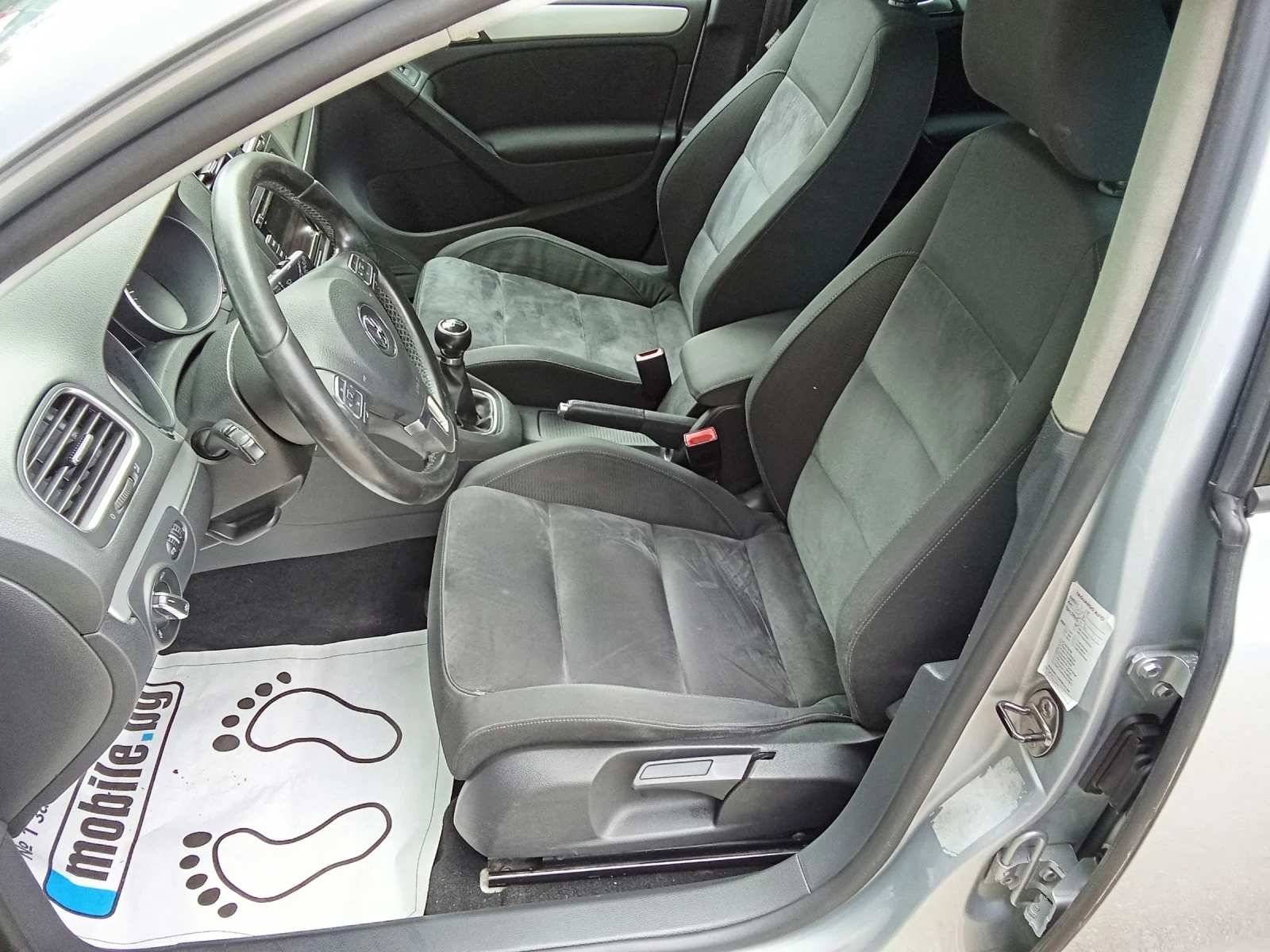 VW Golf 2.0 TDI-140к.с. HIGH LINE, снимка 11 - Автомобили и джипове - 54946895
