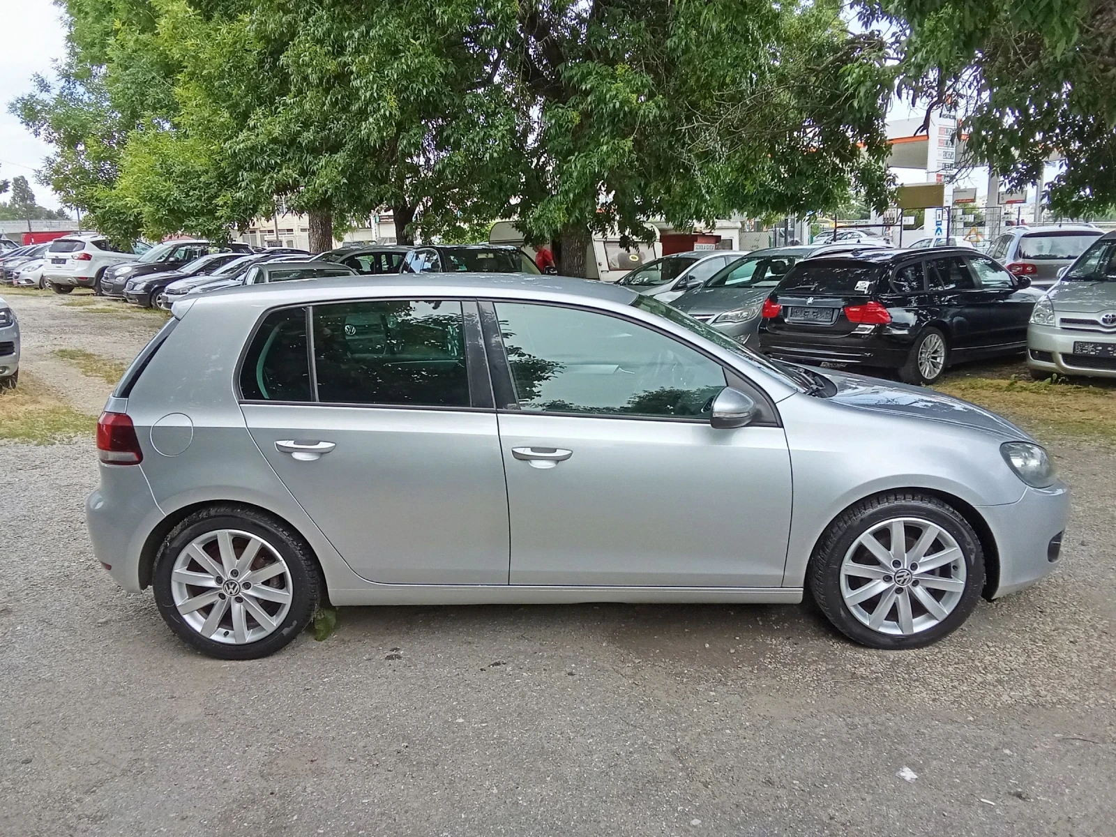VW Golf 2.0 TDI-140к.с. HIGH LINE, снимка 5 - Автомобили и джипове - 54946895