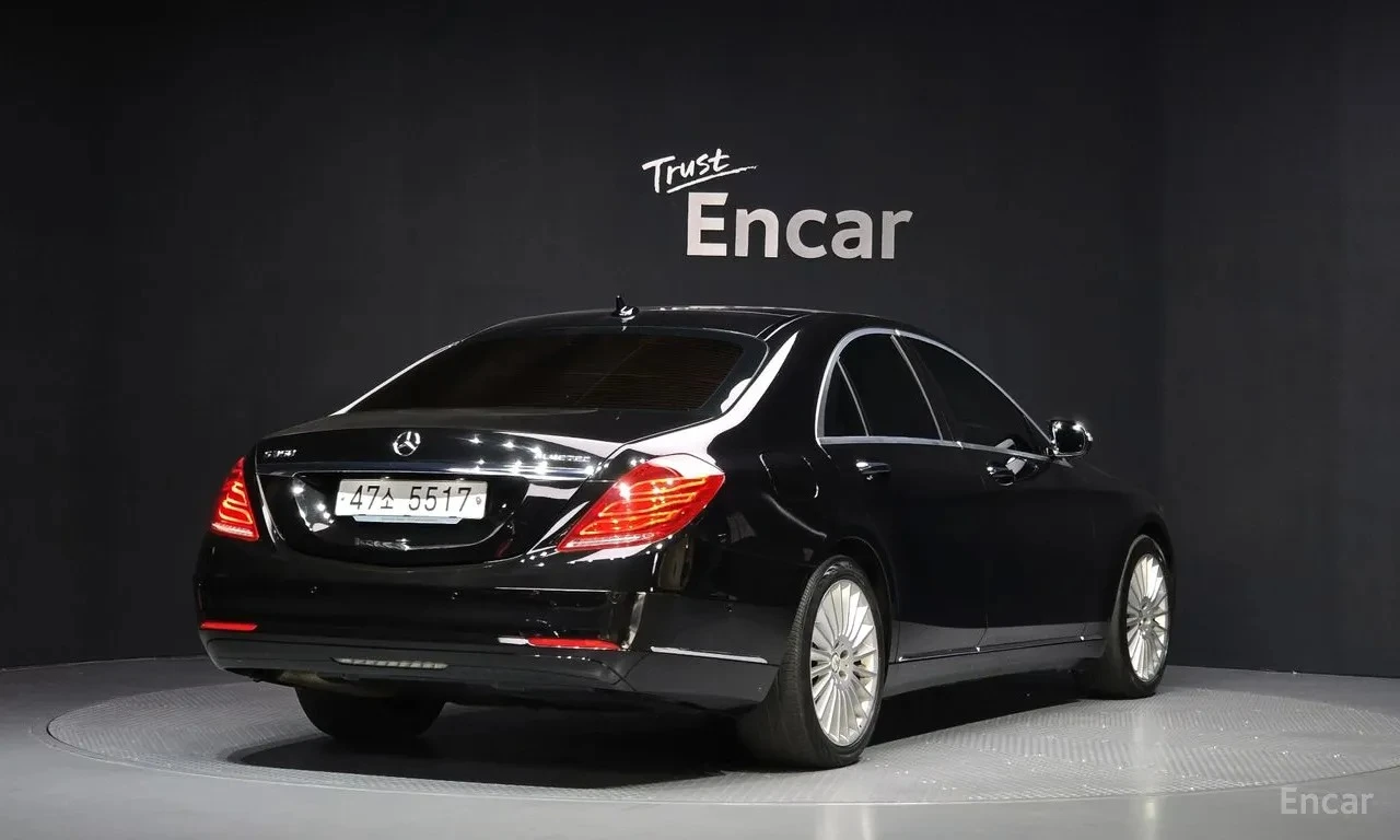 Mercedes-Benz S 350 4MATIC/ОБДУХВАНЕ/ПАНОРАМА/ДИСТРОНИК/360, снимка 3 - Автомобили и джипове - 55092665