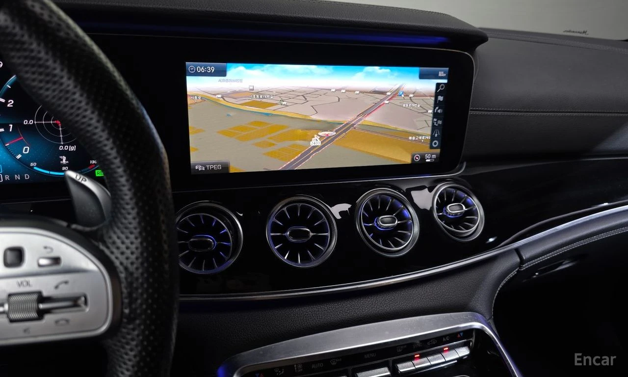 Mercedes-Benz GT 43 AMG 4MATIC+ * BURMESTER* 360* ХЕДЪП* DISTRONIC*, снимка 12 - Автомобили и джипове - 55528598