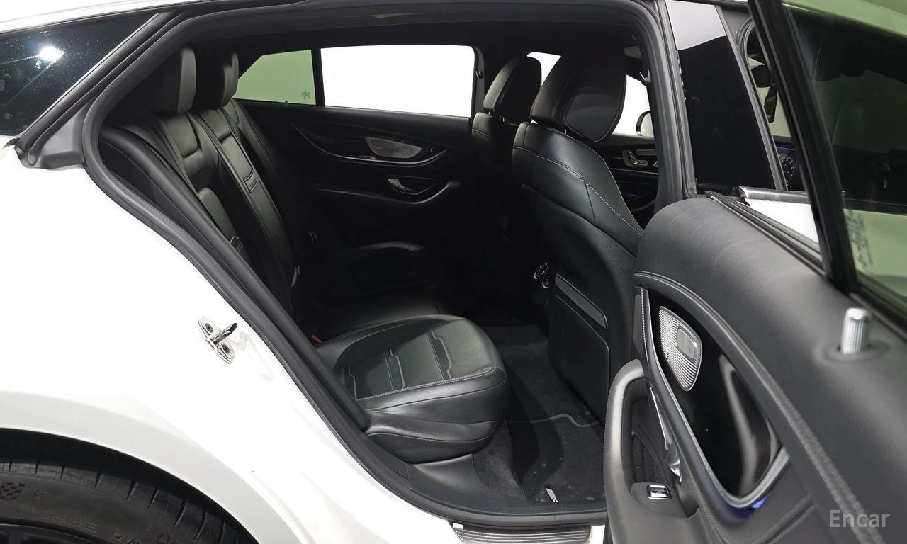 Mercedes-Benz GT 43 AMG 4MATIC+ * BURMESTER* 360* ХЕДЪП* DISTRONIC*, снимка 15 - Автомобили и джипове - 55528598