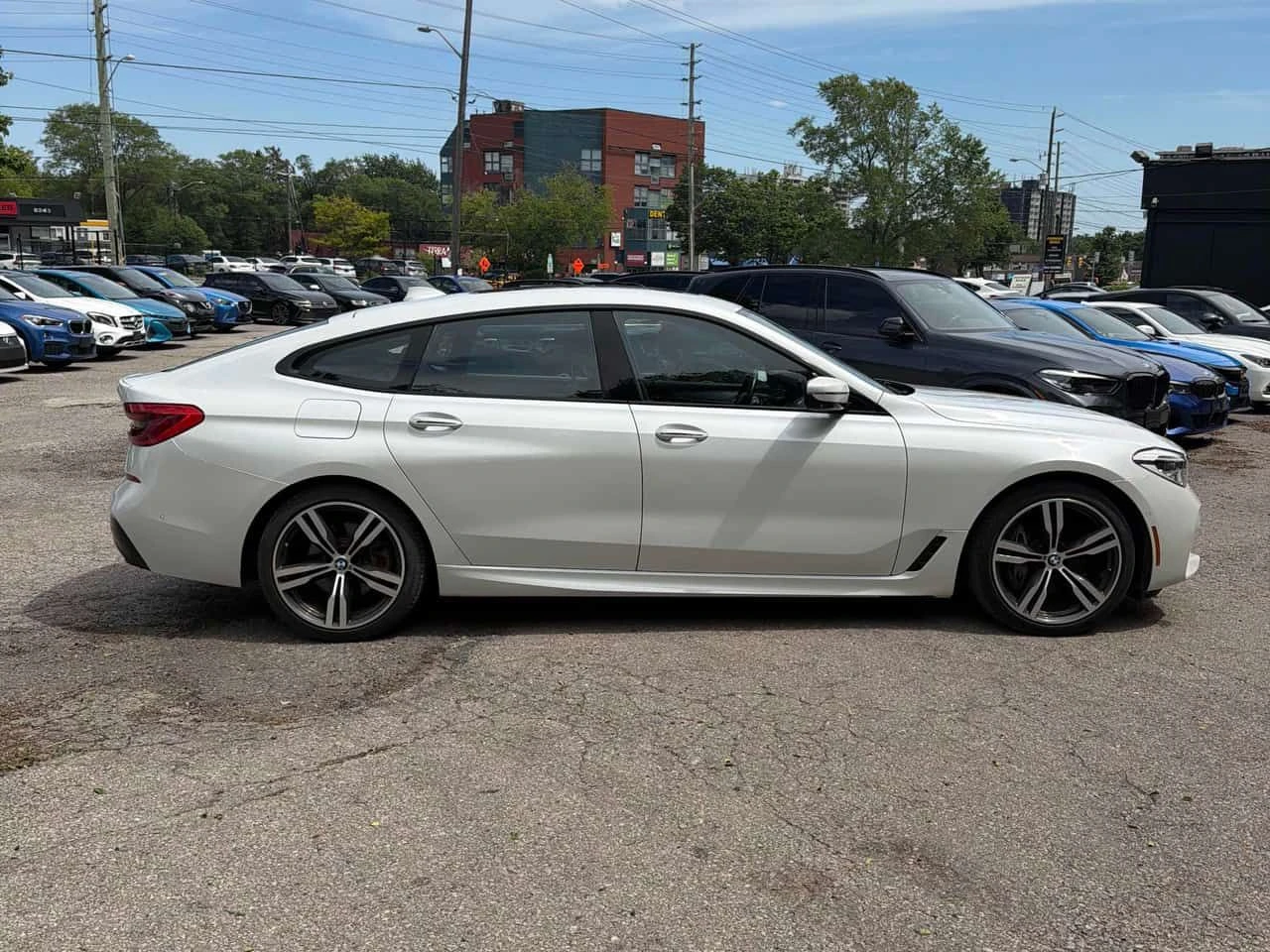 BMW 640  xDrive * CARFAX * ОПЦИЯ ЗА ФИНАНСИРАНЕ, снимка 3 - Автомобили и джипове - 55547168