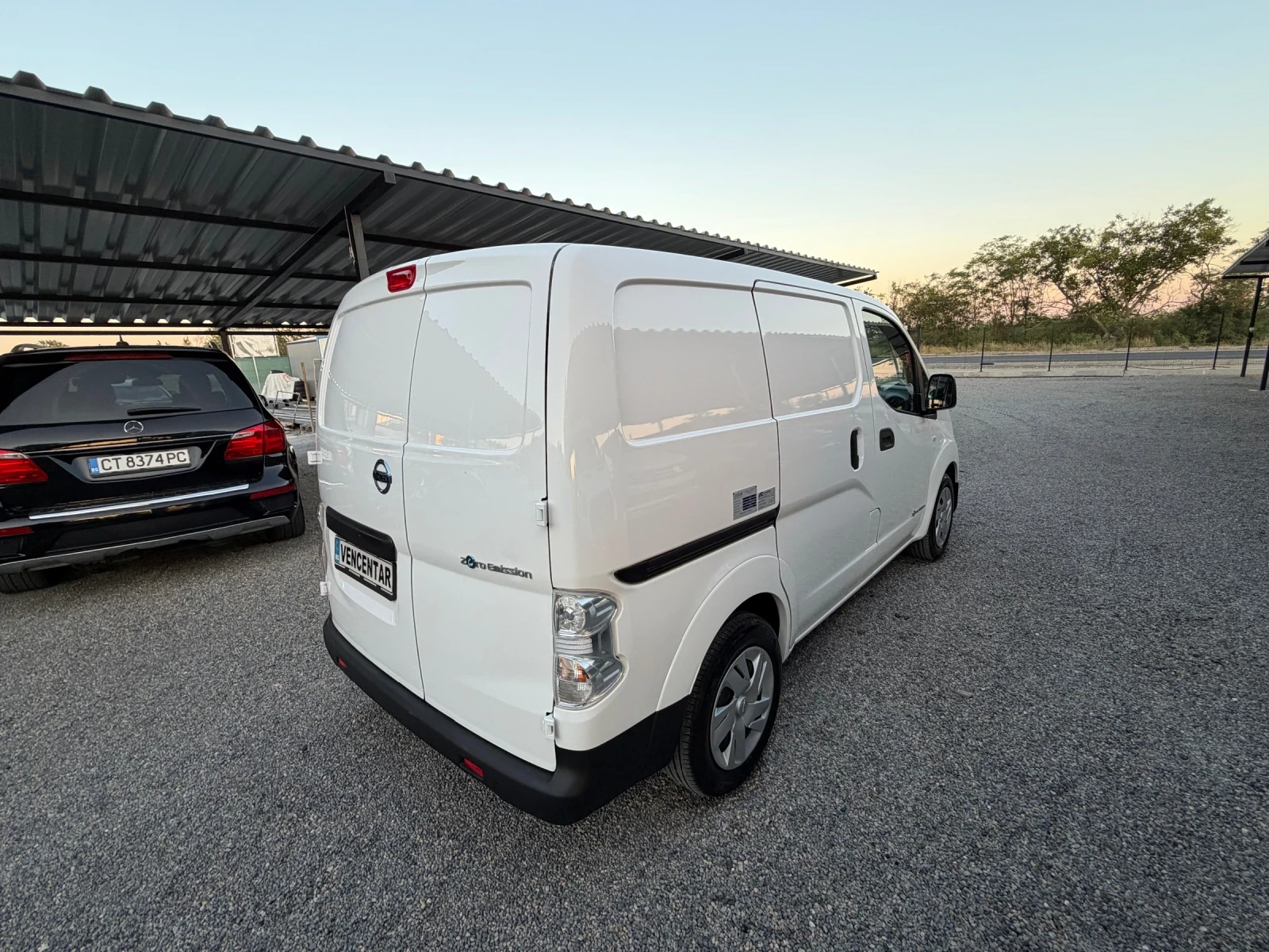 Nissan e-NV200 E-NV200 Hladilno 29hil.km., снимка 4 - Автомобили и джипове - 55694913