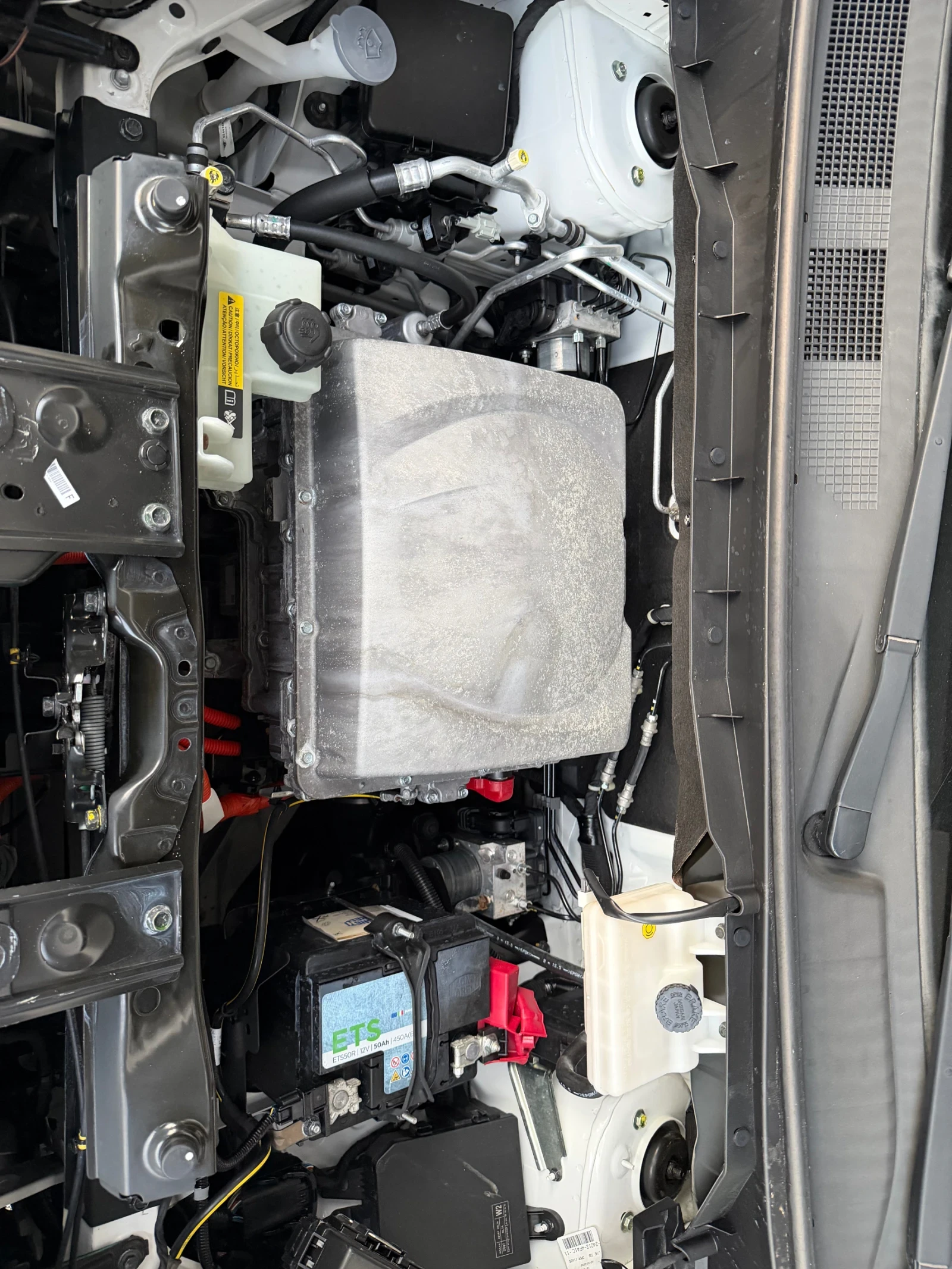 Nissan e-NV200 E-NV200 Hladilno 29hil.km., снимка 8 - Автомобили и джипове - 55694913