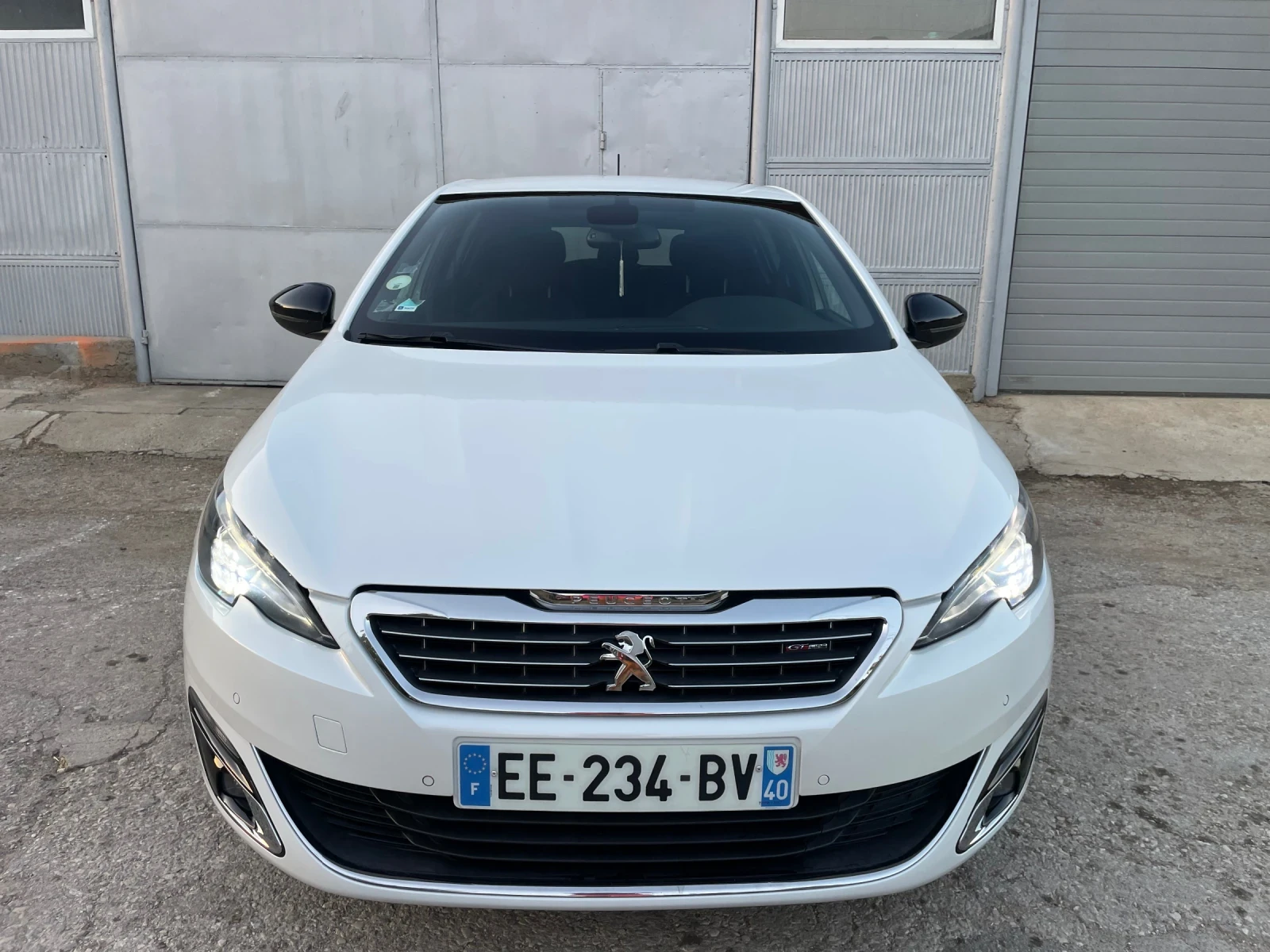 Peugeot 308 1.6 HDi 120HP* GT-LINE* Avtomatic* FullLed, снимка 2 - Автомобили и джипове - 55742675