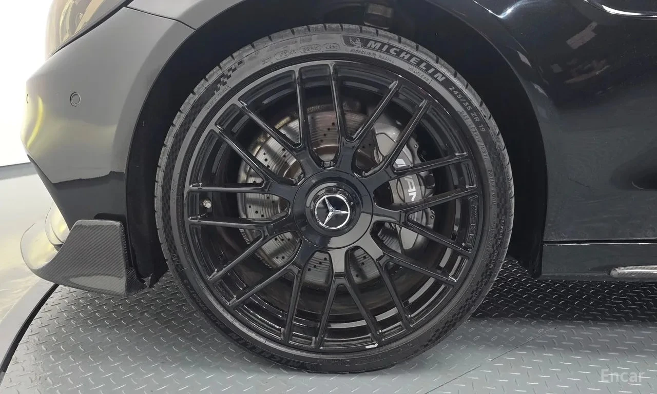 Mercedes-Benz C 63 AMG / S / BUCKET SEATS / BURMESTER / PANO / АВТОКРЕДИТ, снимка 5 - Автомобили и джипове - 56131153