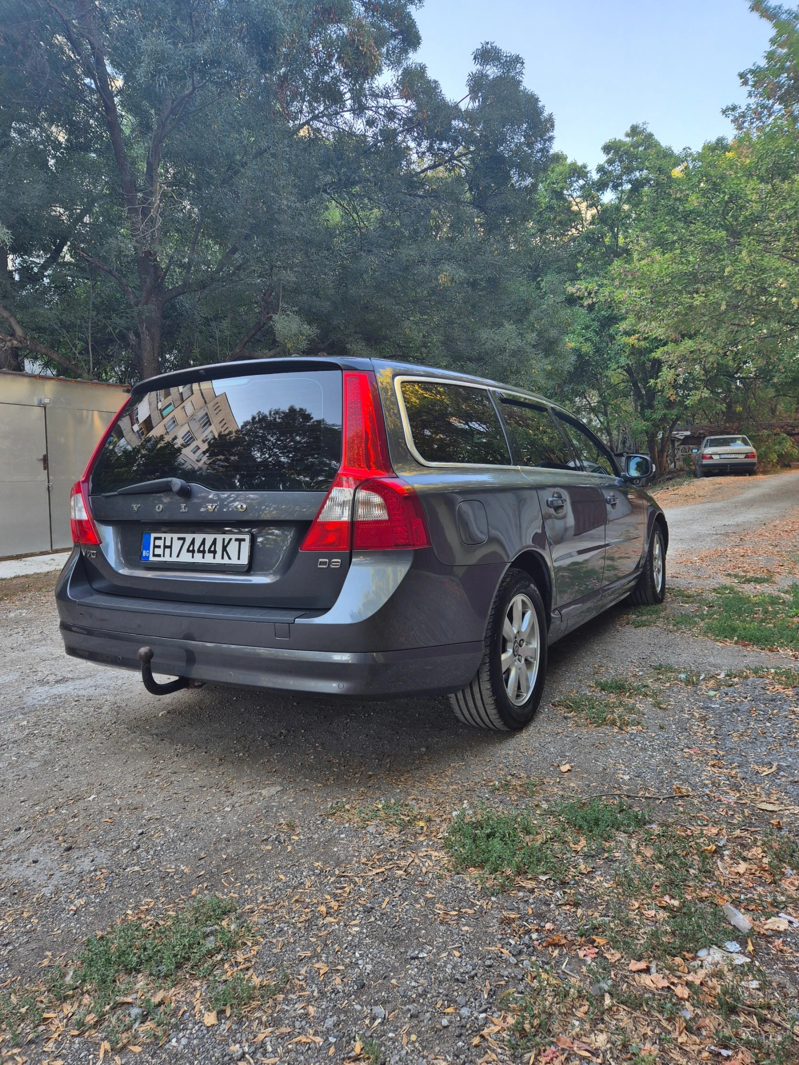 Volvo V70, снимка 3 - Автомобили и джипове - 56144024
