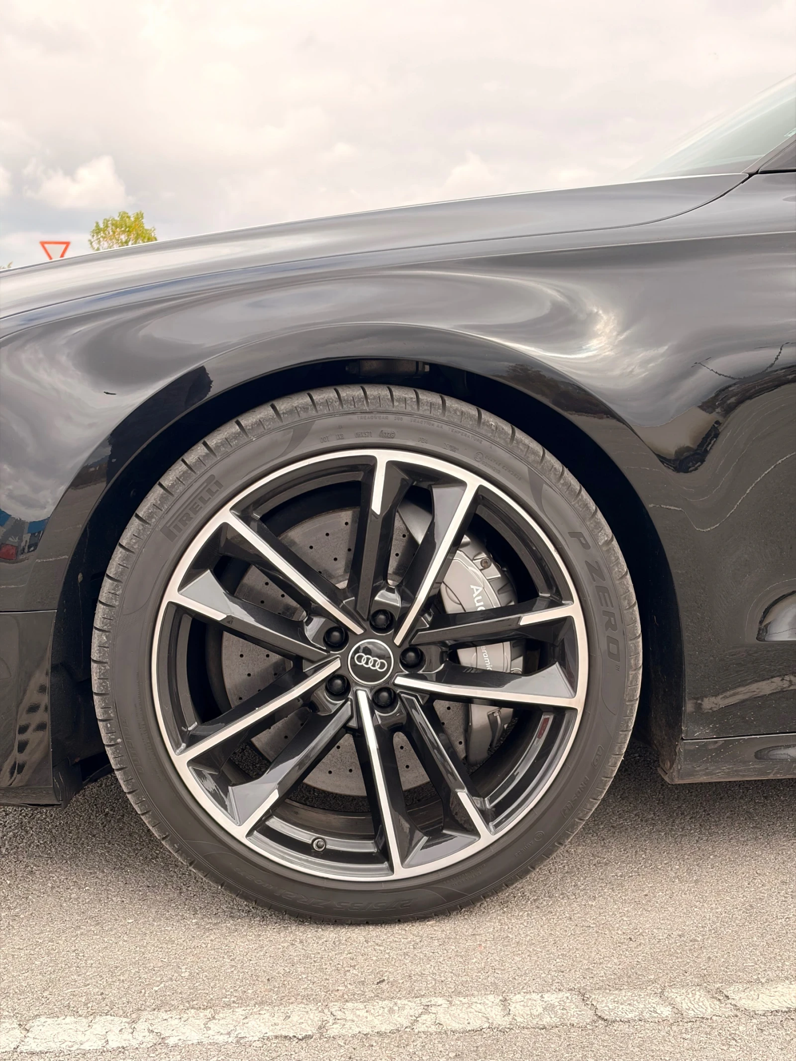 Audi S8 Plus ( Carbon Ceramic ) 605 к.с., снимка 9 - Автомобили и джипове - 56728478