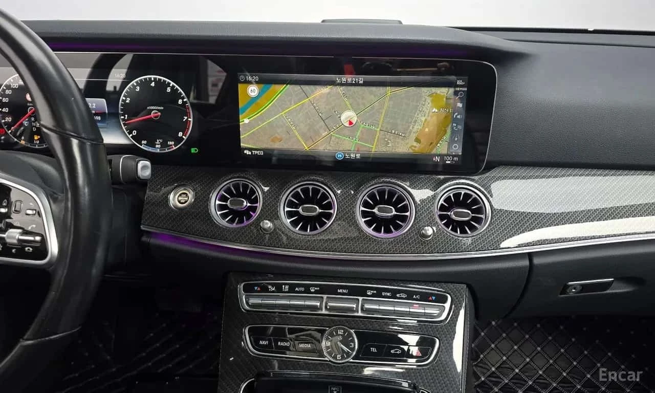 Mercedes-Benz E 300 * E300 AMG Line * , снимка 13 - Автомобили и джипове - 56735732