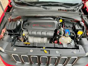 Jeep Renegade 2.4 Газ/Бензин, снимка 9 - Автомобили и джипове - 45253590