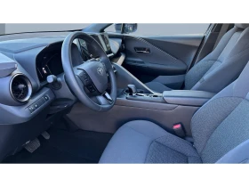 Toyota C-HR Месечна вноска от 320   - 23742 € / 46435.32 лв. - 57467707 12