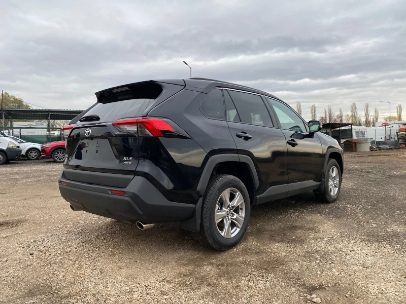 Toyota Rav4, снимка 4 - Автомобили и джипове - 47519160