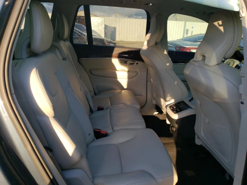 Volvo Xc90 T6 Momentum 7-Passenger, снимка 11 - Автомобили и джипове - 48606428