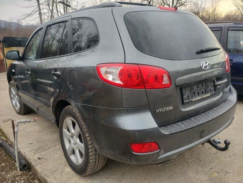 Hyundai Santa fe 2.2 crdi Automatic, снимка 3 - Автомобили и джипове - 49432138