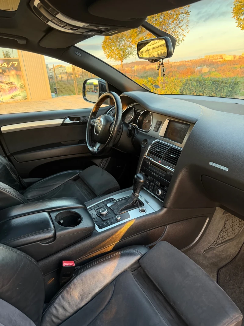 Audi Q7 4.2TDI/PANORAMA/BOSE/TOP/LIZING, снимка 8 - Автомобили и джипове - 52655408