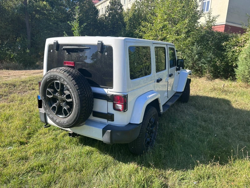 Jeep Wrangler Sahara, снимка 8 - Автомобили и джипове - 53075905