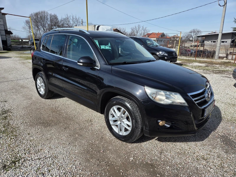 VW Tiguan 2.0TDI4x4 NAVI кожа, снимка 3 - Автомобили и джипове - 53536973