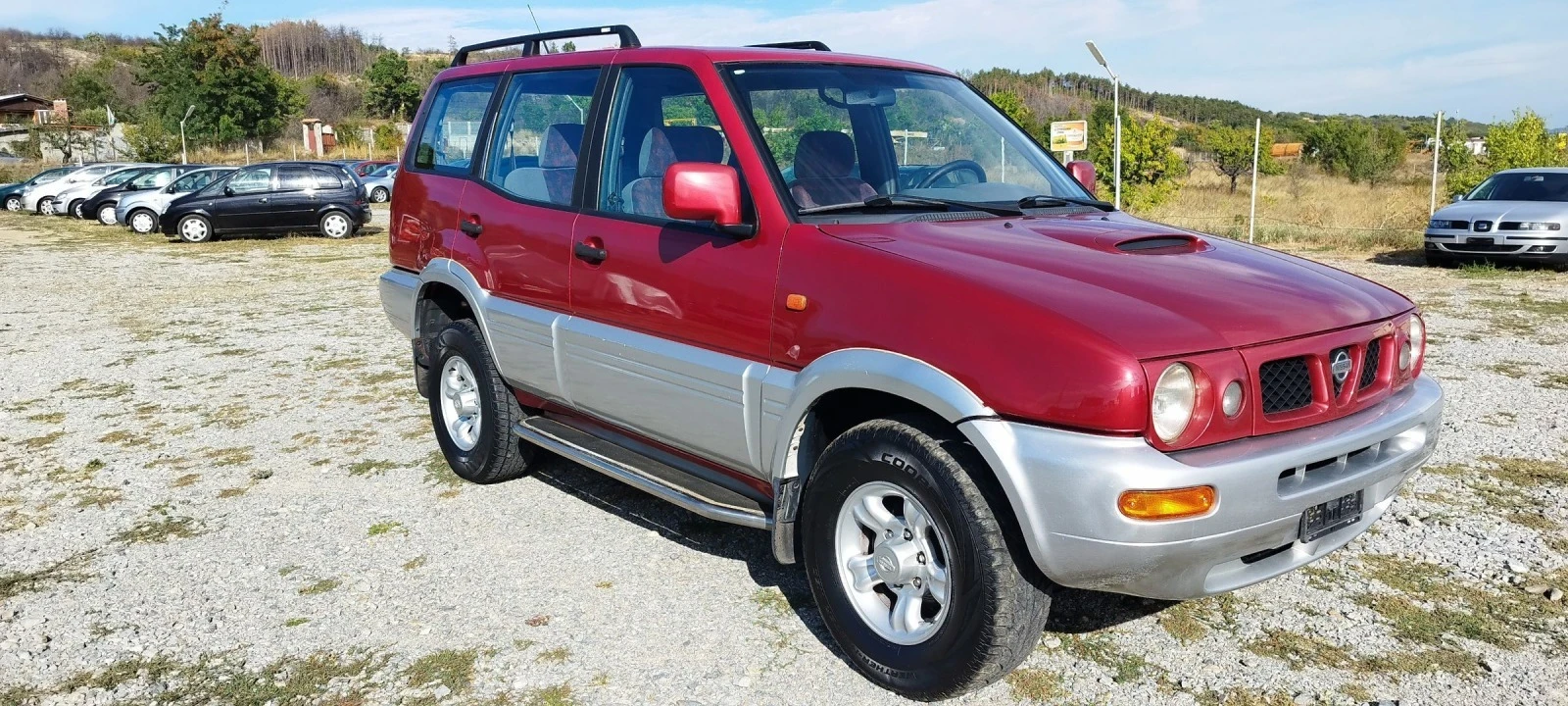 Nissan Terrano 2.4i-116к.с - изображение 3