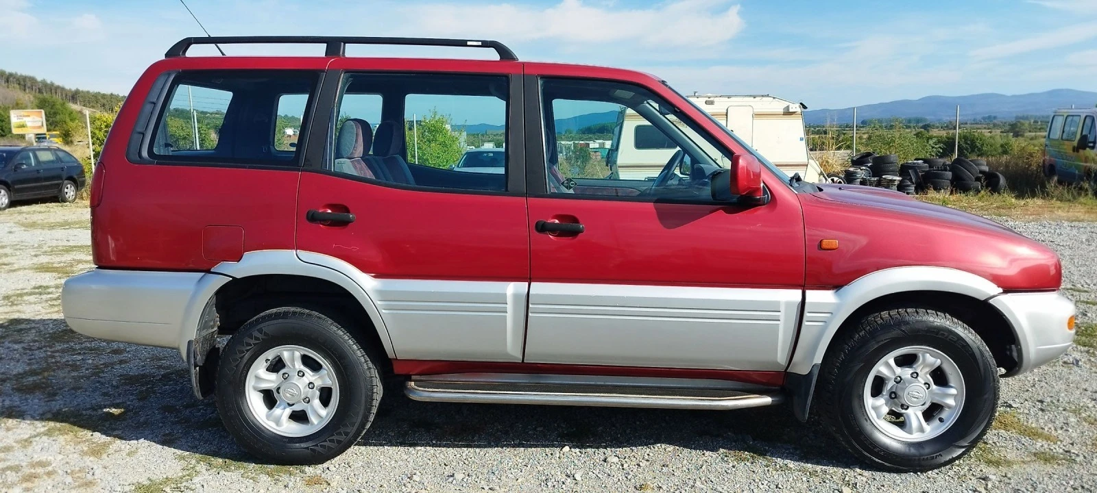 Nissan Terrano 2.4i-116к.с - изображение 4