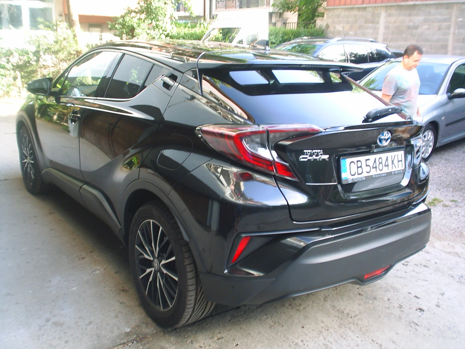 Toyota C-HR 1.8 Hybrid - изображение 6