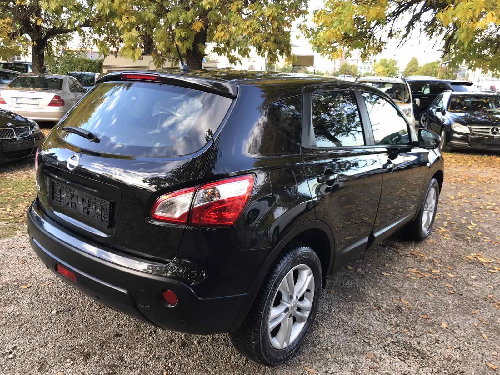 Nissan Qashqai 1.6i BI FUEL - изображение 8