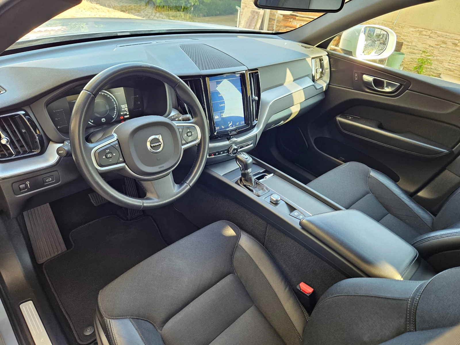 Volvo XC60 4x4 - изображение 10