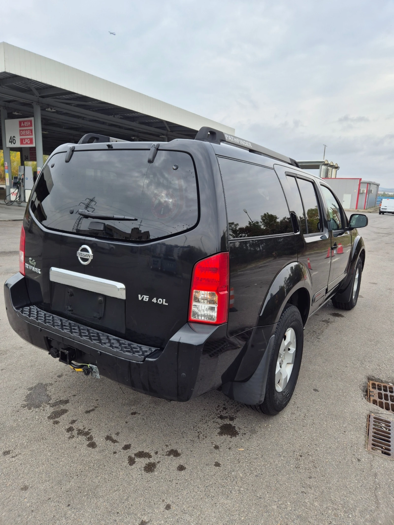 Nissan Pathfinder  - изображение 3