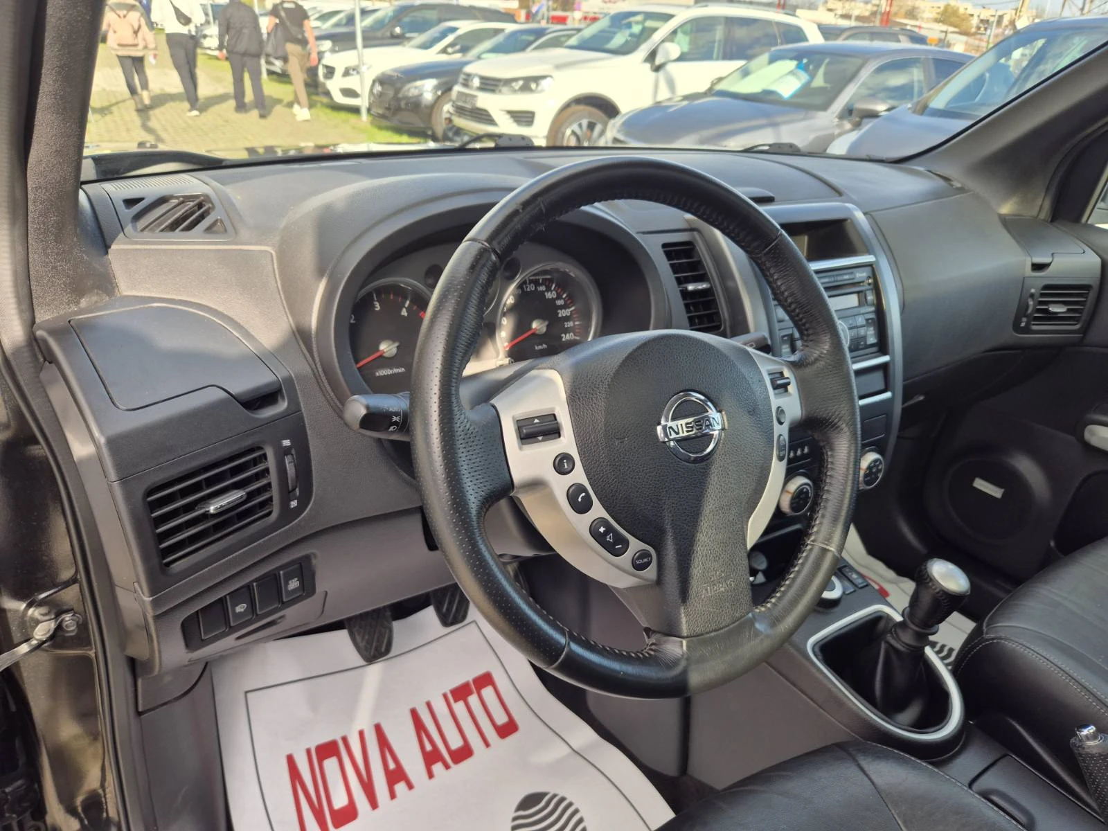 Nissan X-trail 2.0D-FACE LIFT-4X4-ПАНОРАМА - изображение 8