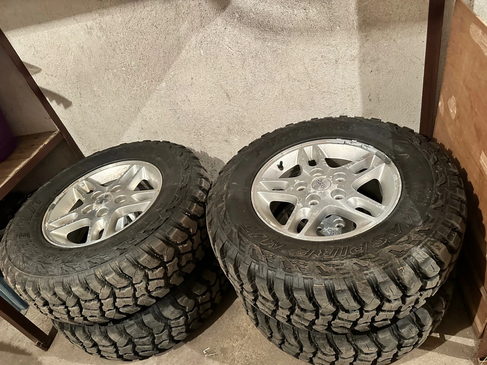 Jeep Grand cherokee 2.7 CRD, снимка 15 - Автомобили и джипове - 54008826