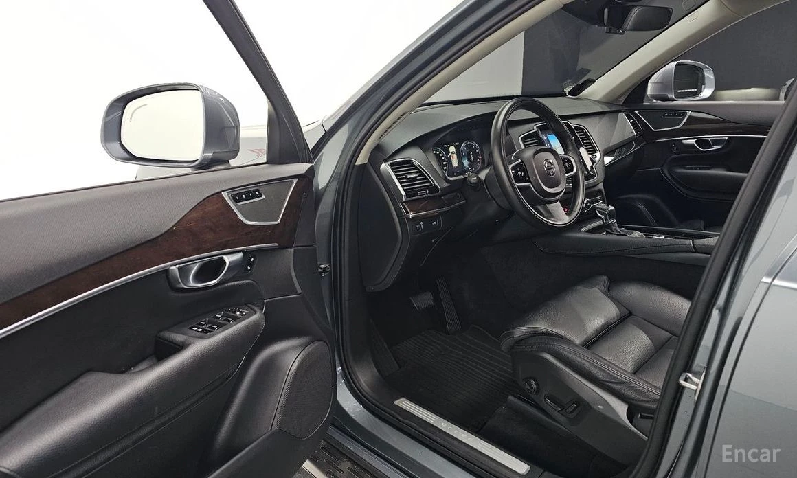 Volvo Xc90 * T6* MOMENTUM* КОЖА* ПОДГРЕВ* ПАНОРАМА* HEAD-UP* , снимка 10 - Автомобили и джипове - 54129372