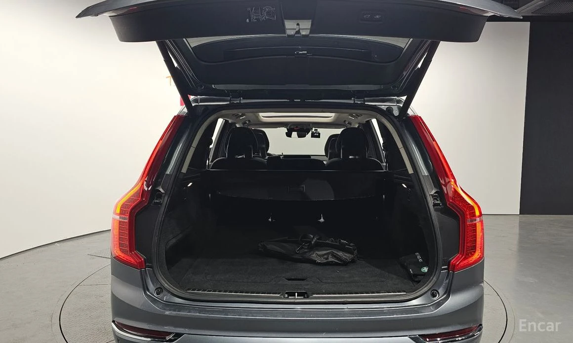 Volvo Xc90 * T6* MOMENTUM* КОЖА* ПОДГРЕВ* ПАНОРАМА* HEAD-UP* , снимка 17 - Автомобили и джипове - 54129372