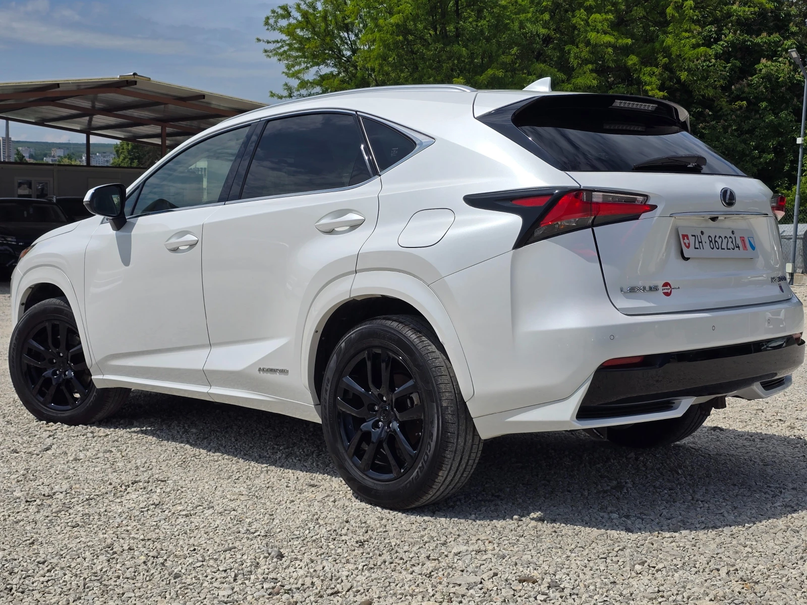 Lexus NX 300h 2.5HYBRID/4X4/197к.с/СЕРВИЗНА ИСТОРИЯ/ШВЕЙЦ., снимка 5 - Автомобили и джипове - 54634981