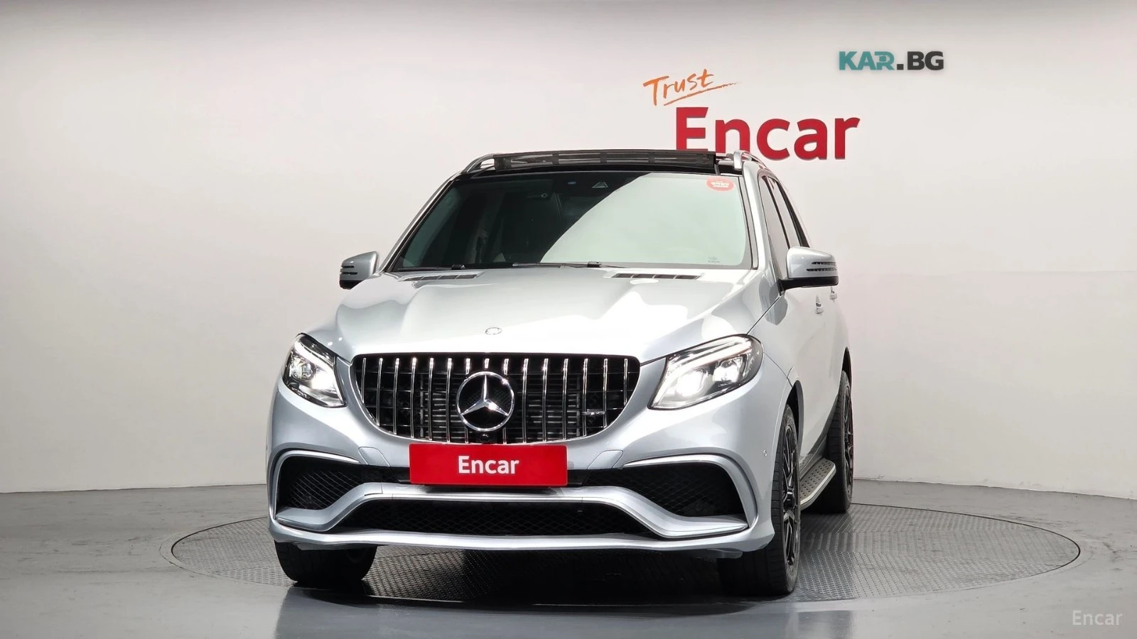 Mercedes-Benz GLE 350 d / 4MATIC / AMG PKG / TV / ПОДГРЕВИ / ПАНОРАМА , снимка 3 - Автомобили и джипове - 54885351