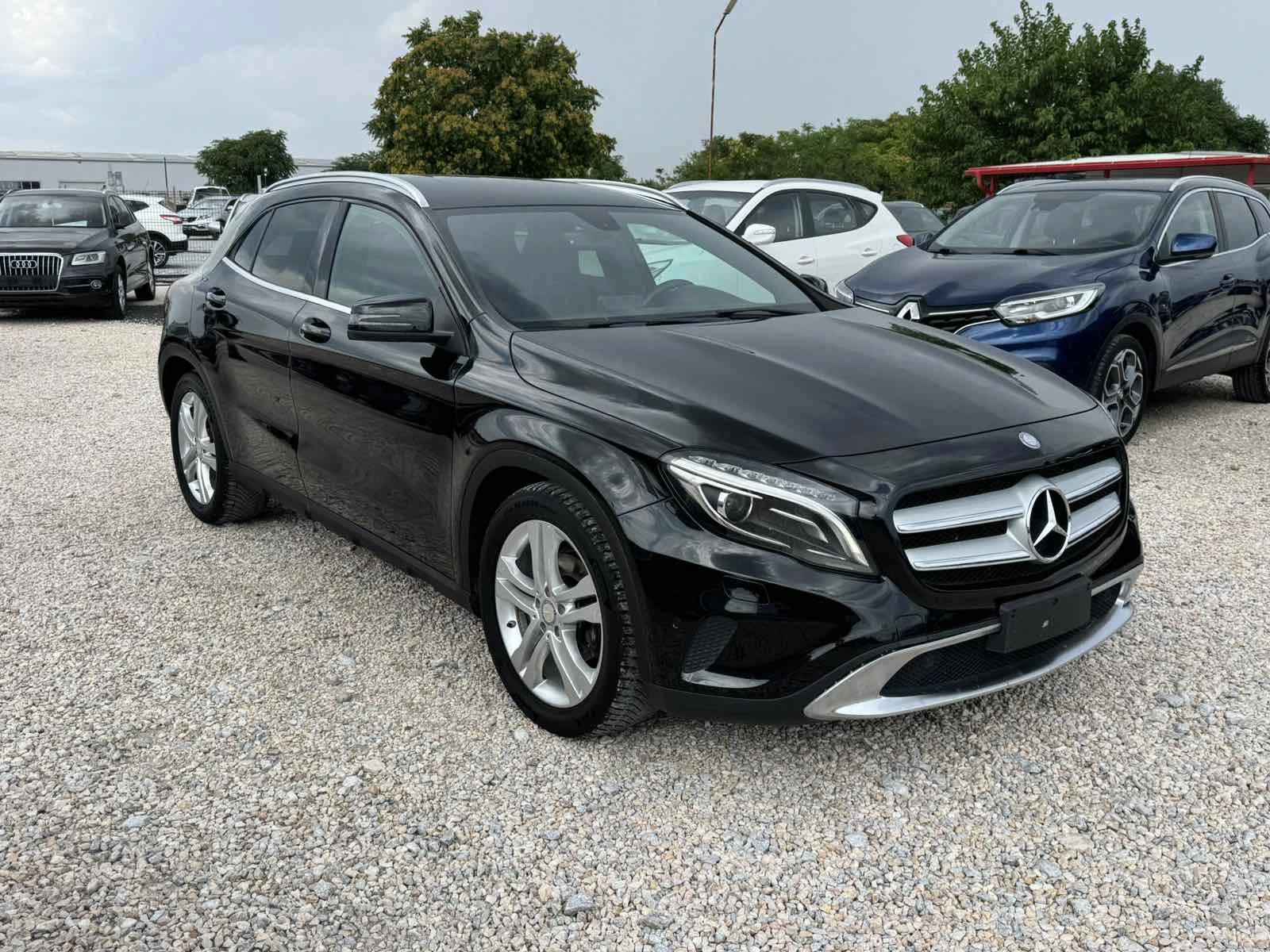 Mercedes-Benz GLA 200 2.2CDI, снимка 3 - Автомобили и джипове - 55323989