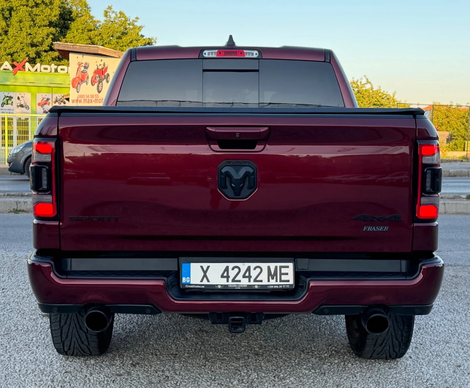 Dodge RAM 1500 5.7L* V8* HEMI, снимка 3 - Автомобили и джипове - 55499738