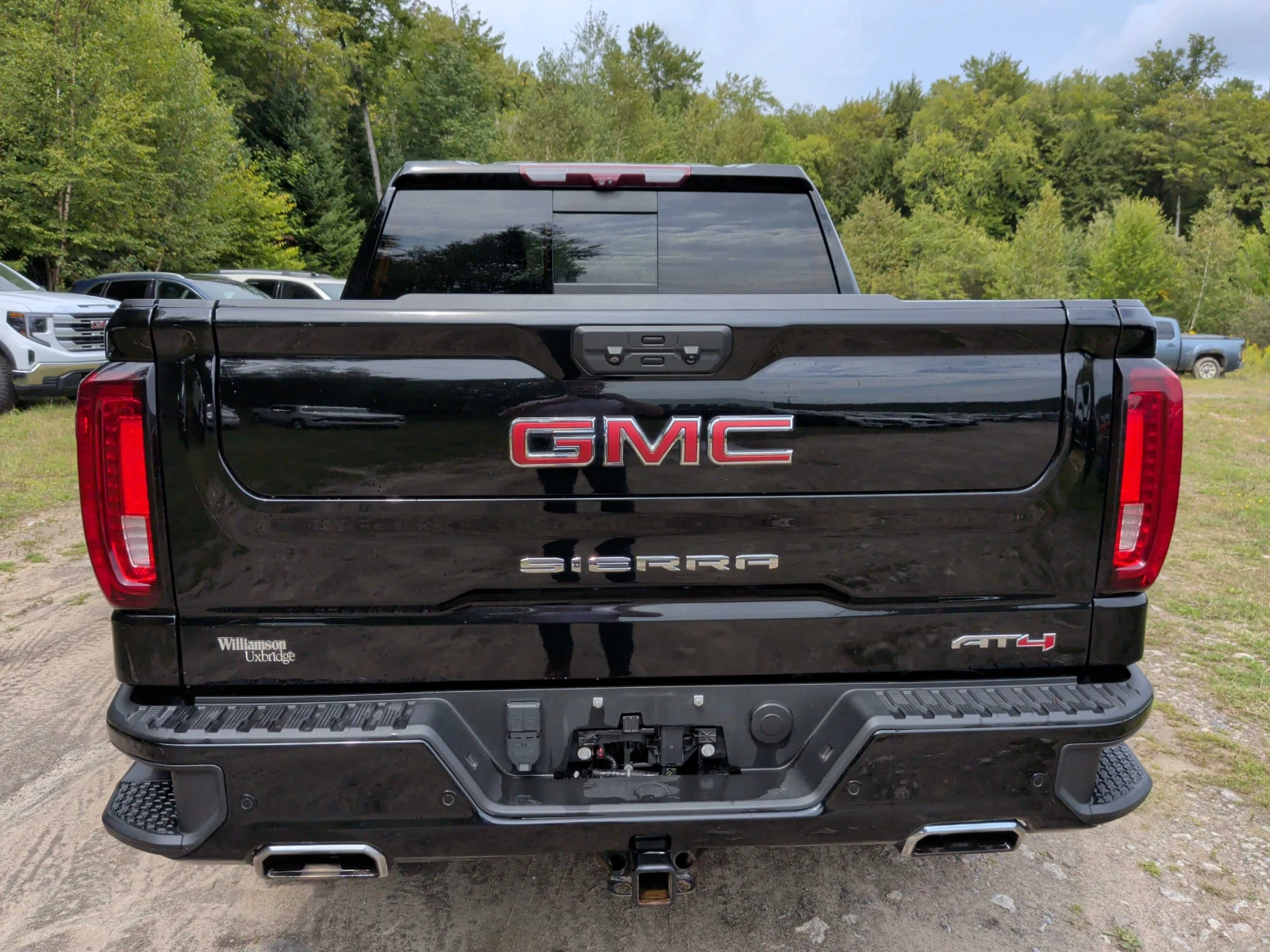Gmc Sierra * AT4 * CARFAX * ОПЦИЯ ЗА ФИНАНСИРАНЕ , снимка 4 - Автомобили и джипове - 55940441