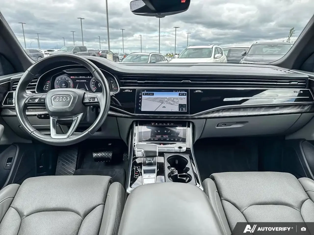 Audi Q8, снимка 11 - Автомобили и джипове - 56227534