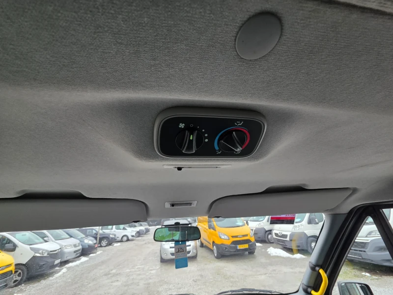 Ford Transit 2.2tdci 6скорости 8+ 1 Рампа Дълга база, снимка 15 - Бусове и автобуси - 53562838
