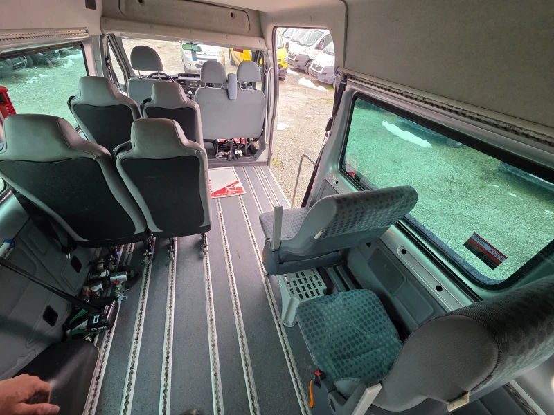 Ford Transit 2.2tdci 6скорости 8+ 1 Рампа Дълга база, снимка 17 - Бусове и автобуси - 53562838