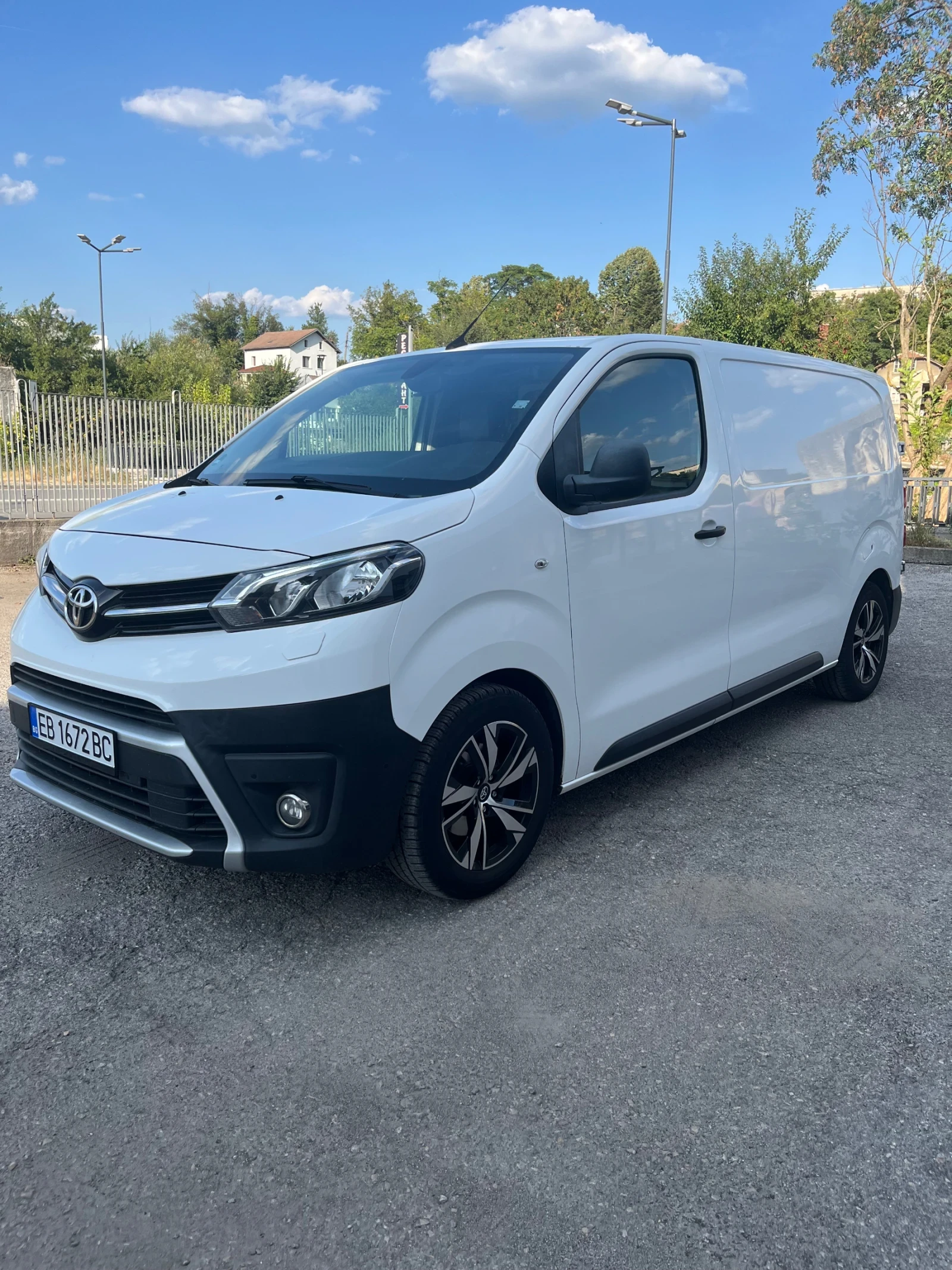 Toyota Proace, снимка 2 - Бусове и автобуси - 55951090