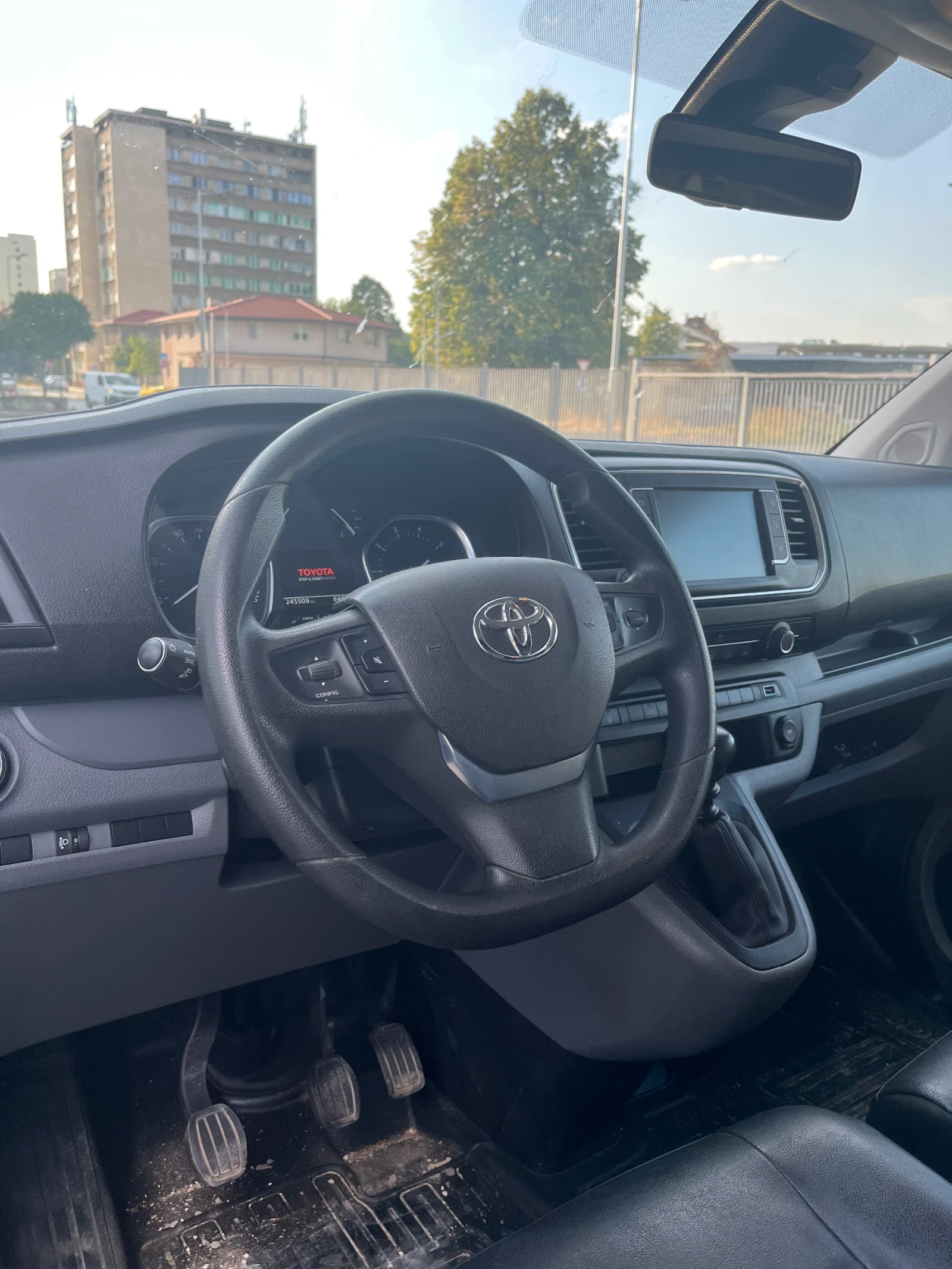 Toyota Proace, снимка 6 - Бусове и автобуси - 55951090