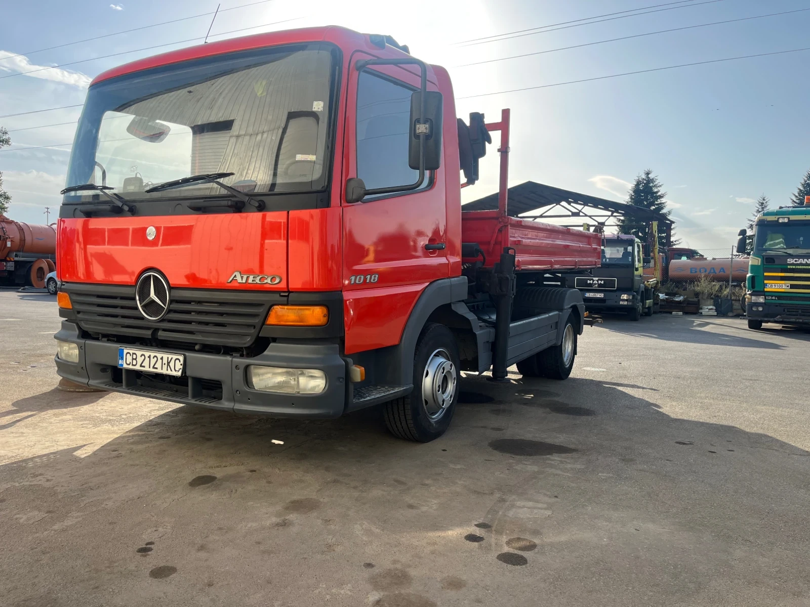 Mercedes-Benz 1018 Самосвал кран