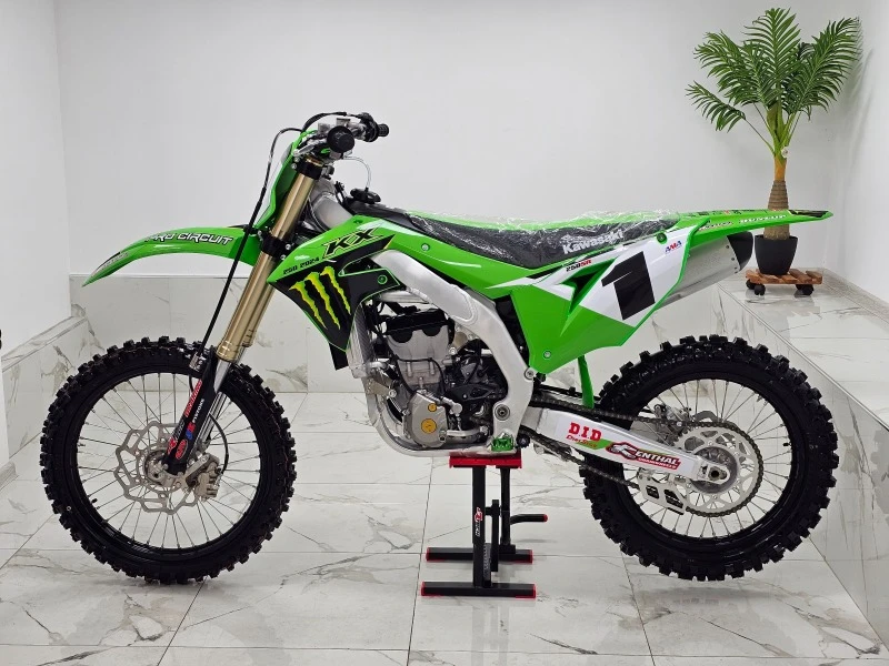 Kawasaki Kx 250F/ЧИСТО НОВ/СТАРТЕР/ЛИЗИНГ, снимка 9 - Мотоциклети и мототехника - 44186035