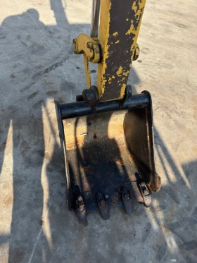 Багер Komatsu PC-10, снимка 4 - Индустриална техника - 53653120