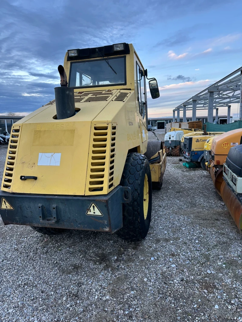 Валяк BOMAG BW177-D3 НАЛИЧЕН, снимка 3 - Индустриална техника - 48242430