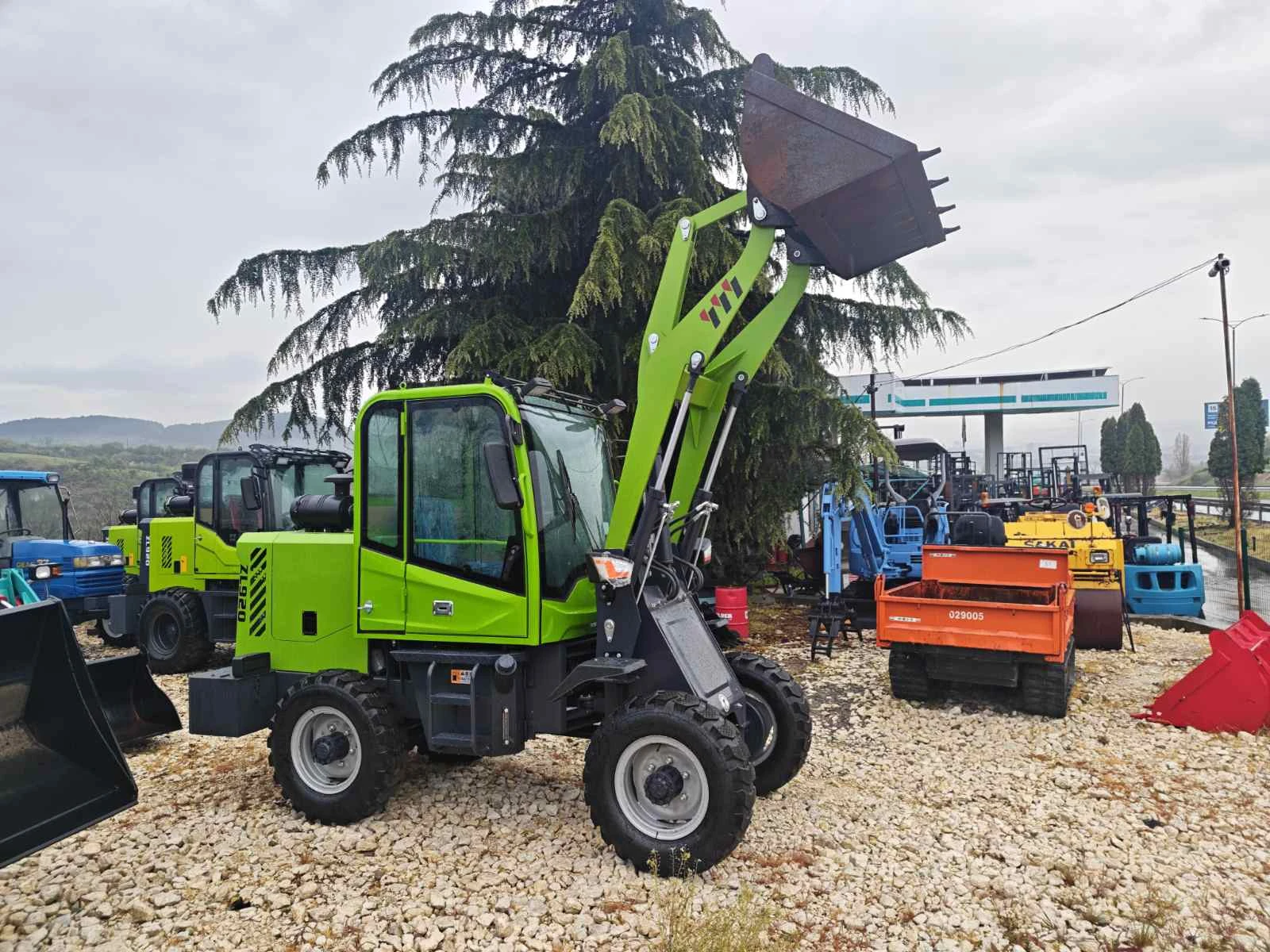 Челен товарач Komatsu 65 к.с 4х4