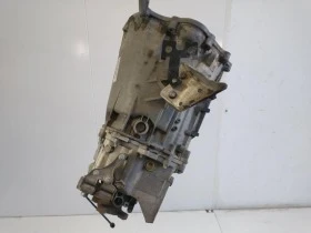Ръчна скоростна кутия за Volkswagen Crafter - 2.5TDI HVW9062602800, снимка 2