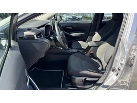 Toyota Corolla SDN 1.8HSD Executive, снимка 12