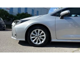 Toyota Corolla SDN 1.8HSD Executive, снимка 16