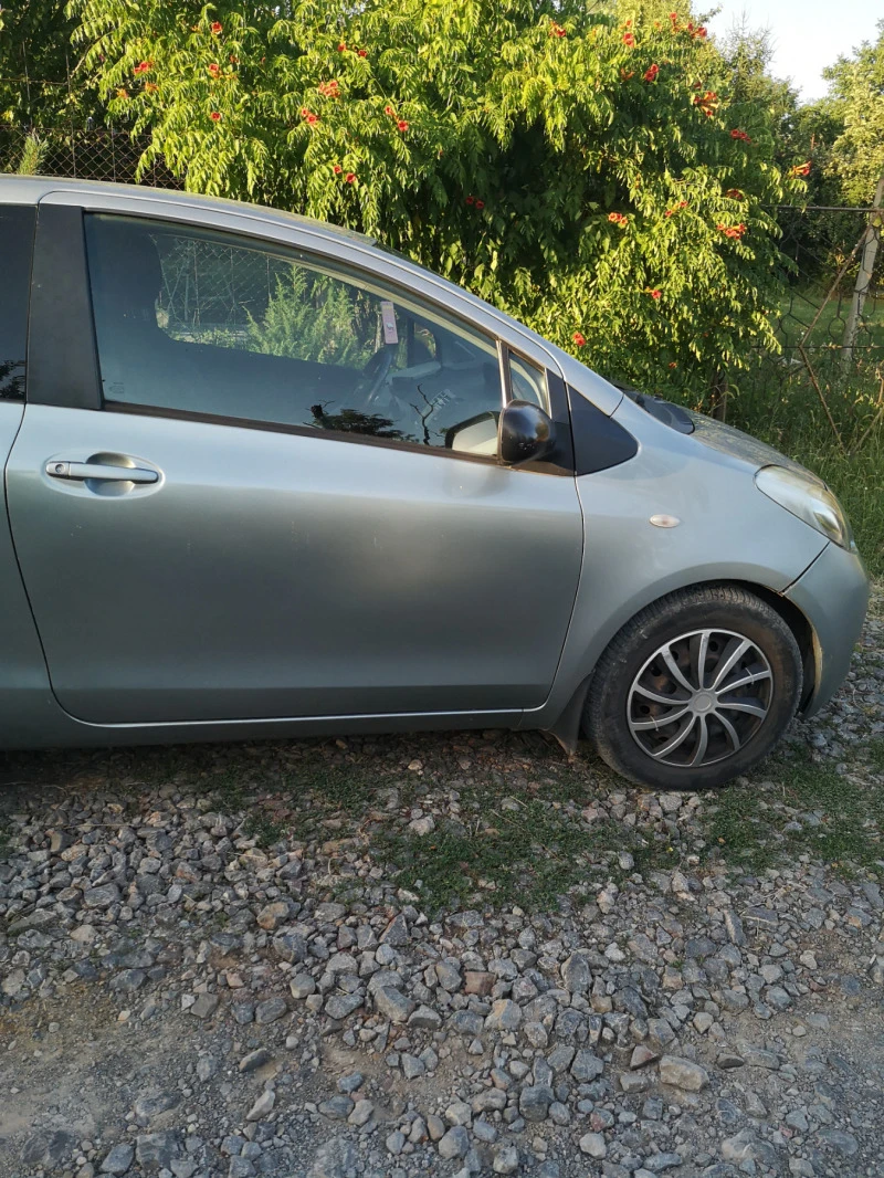 Toyota Yaris, снимка 2 - Автомобили и джипове - 47467808